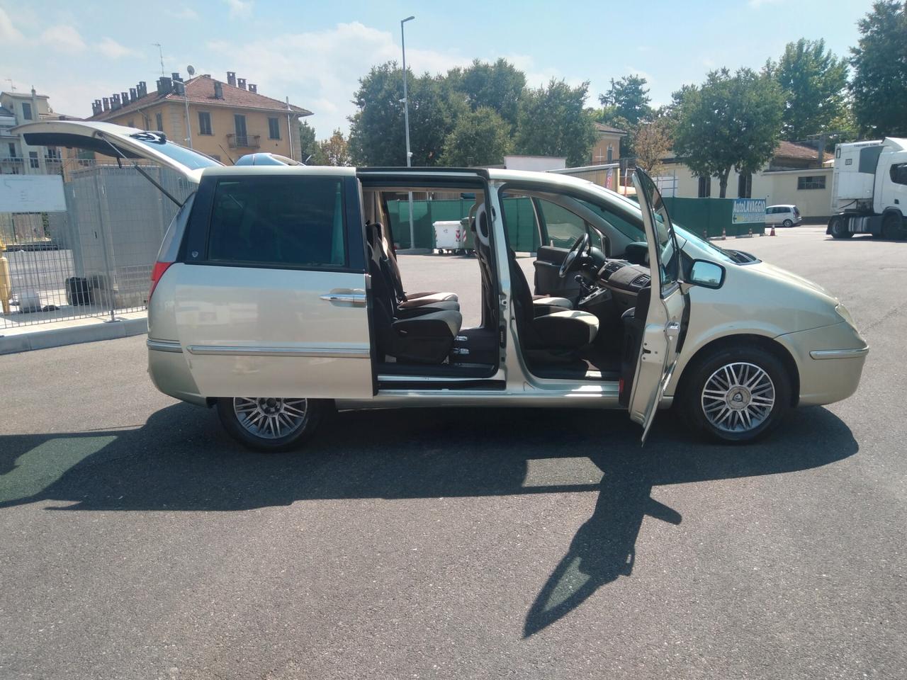 Lancia Phedra 2.0 MJT 136 CV Oro Plus cambio manuale 6marce