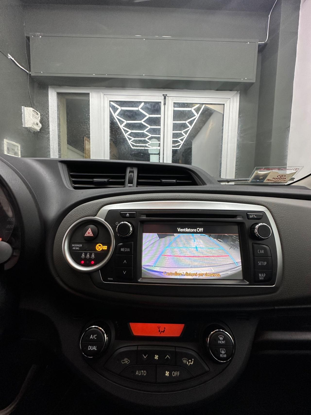 Toyota Yaris 1.0 5 porte Trend