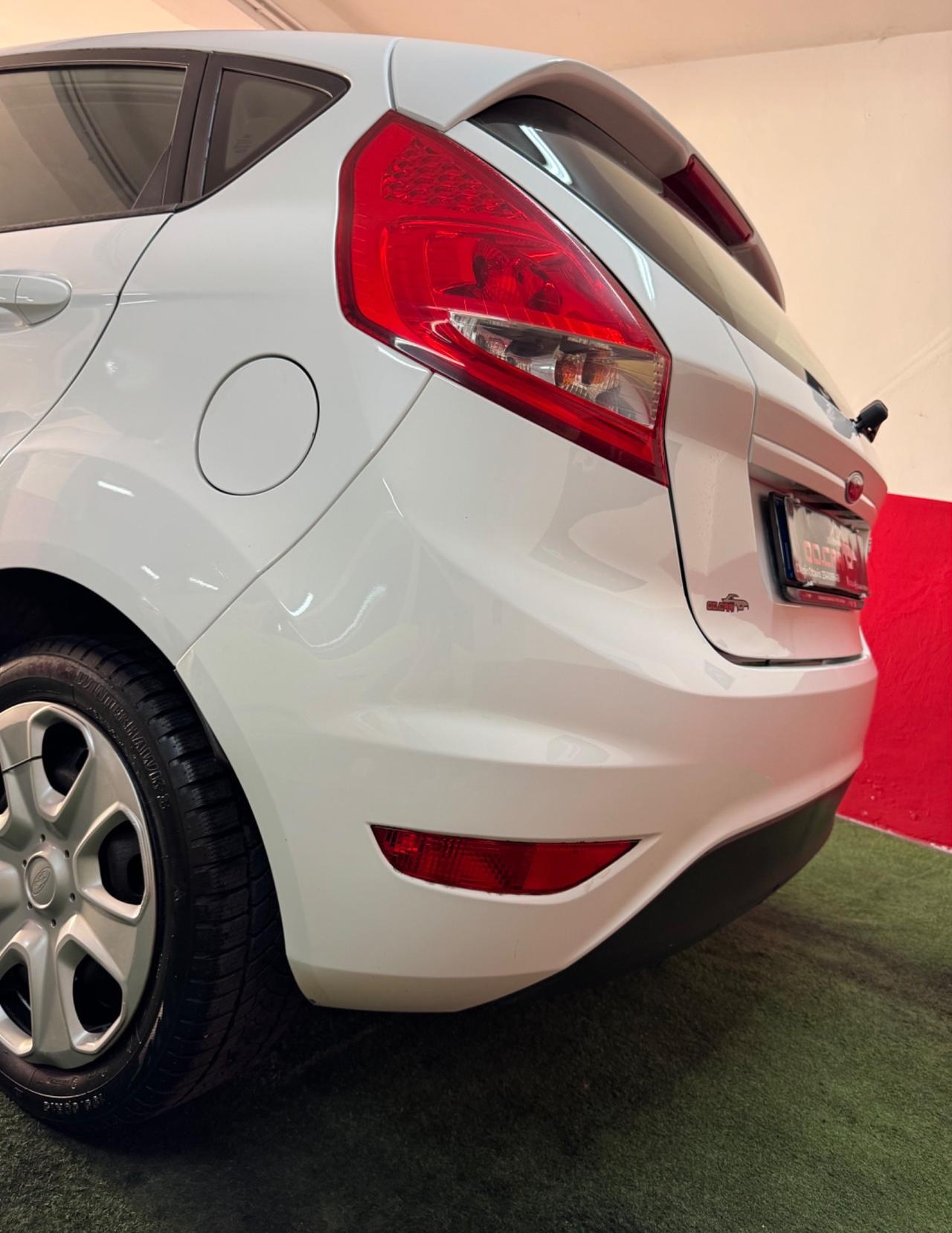 Ford Fiesta Fiesta 1.2 BENZINA 82 CV,100000 CHILOMETRI
