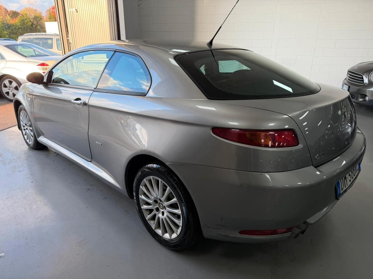 Alfa Romeo GT 1.9 JTDM 16V Progression