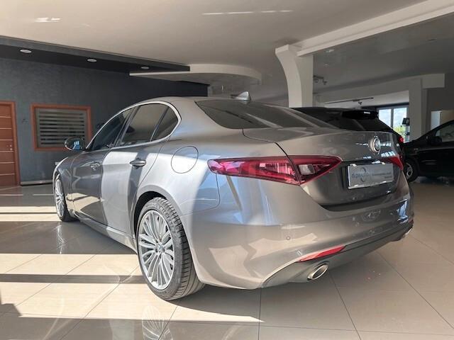 Alfa Romeo Giulia 2.2 Turbodiesel 150 CV Business Launch Edition