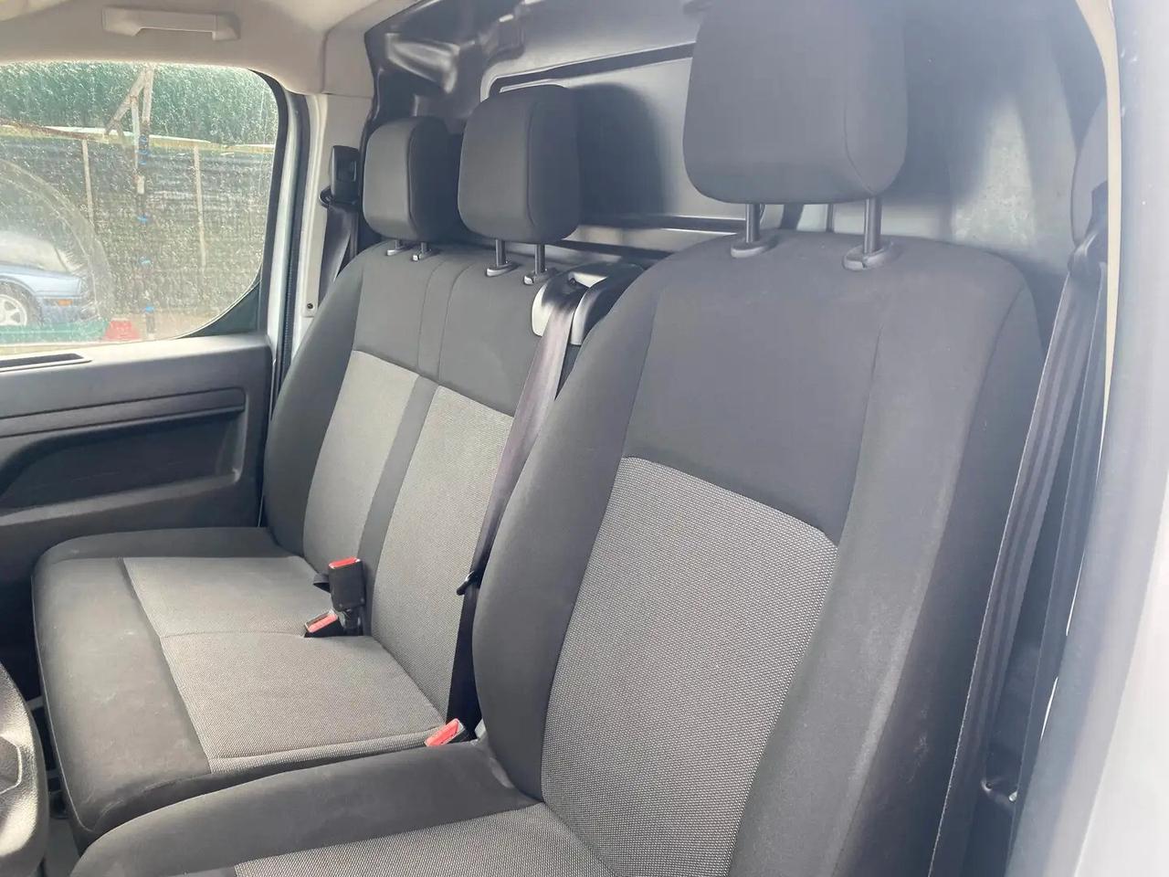 Opel Vivaro 2.0 D 145Cv PASSO LUNGO/TN Cargo ENJOY