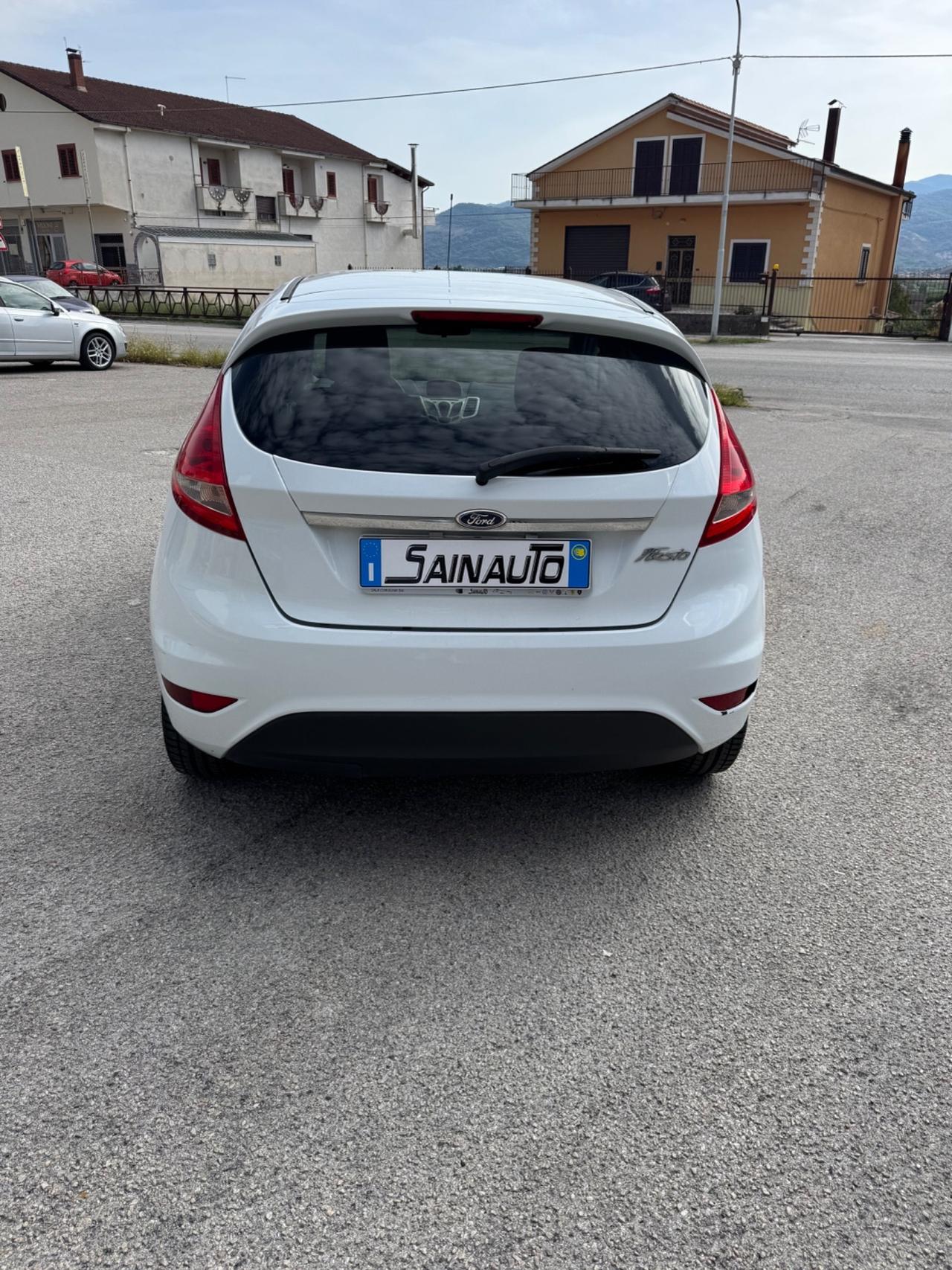 Ford Fiesta 1.2 82 CV 5 porte Titanium GARANZIA