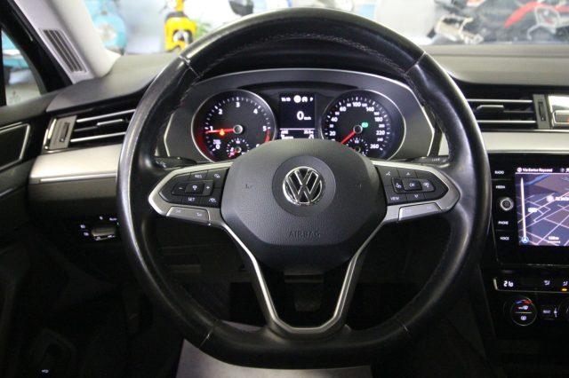 VOLKSWAGEN Passat Variant 2.0 TDI SCR EVO DSG Business