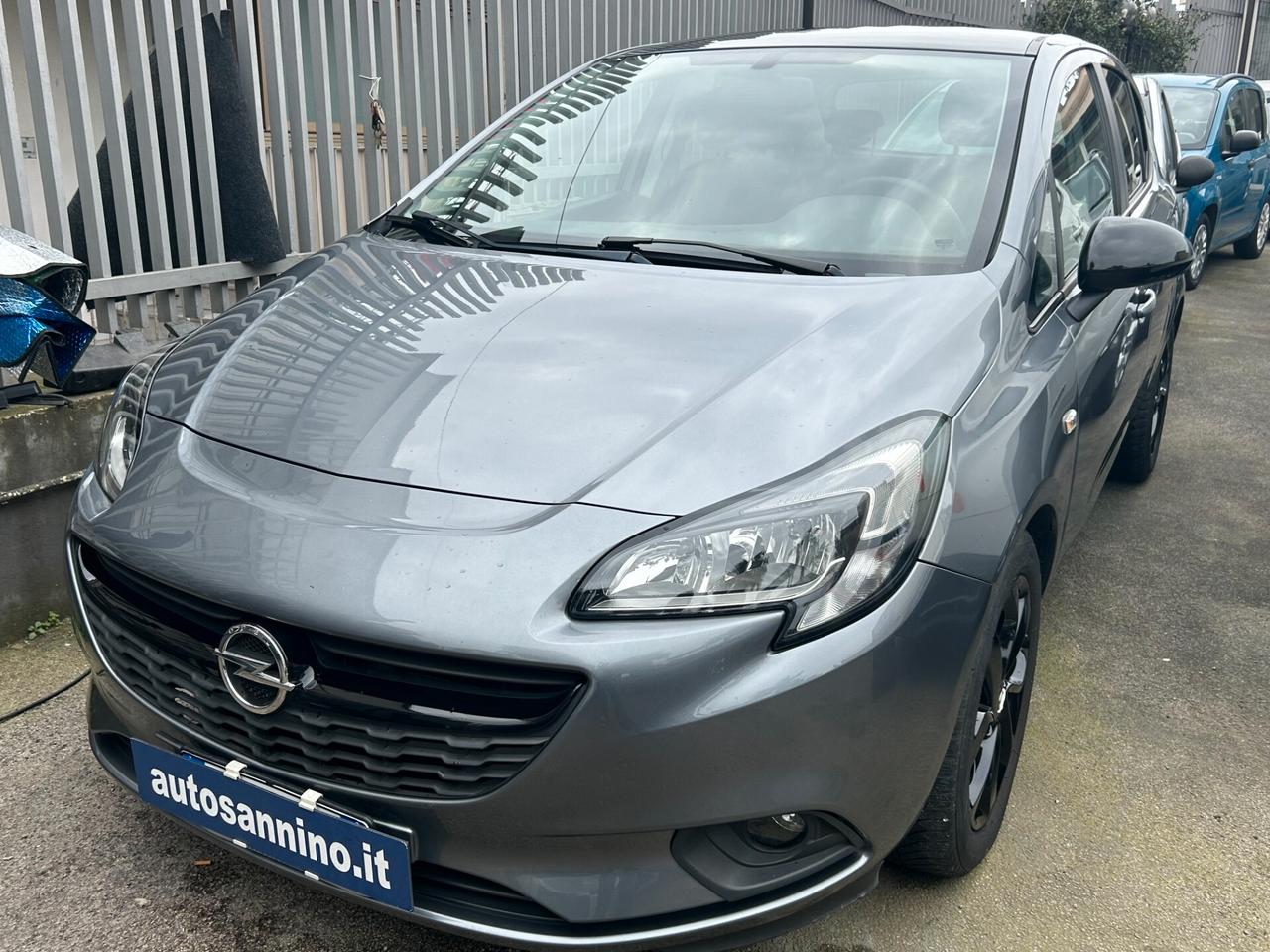 Opel Corsa 1.2 5 porte