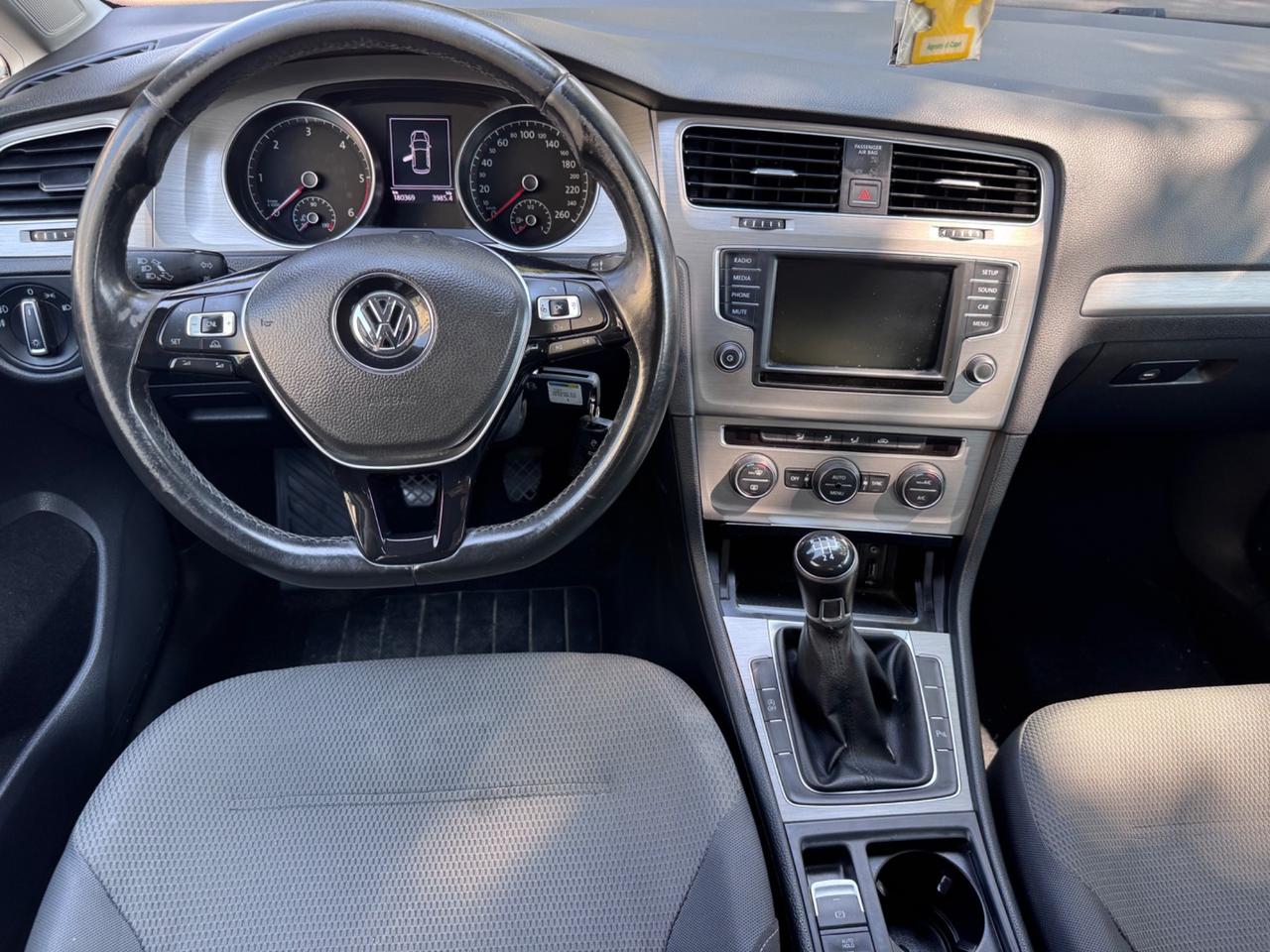 VWGolf 7 1.6 TDI 110 CV 5p. Neopaten garanzia 12 mesi