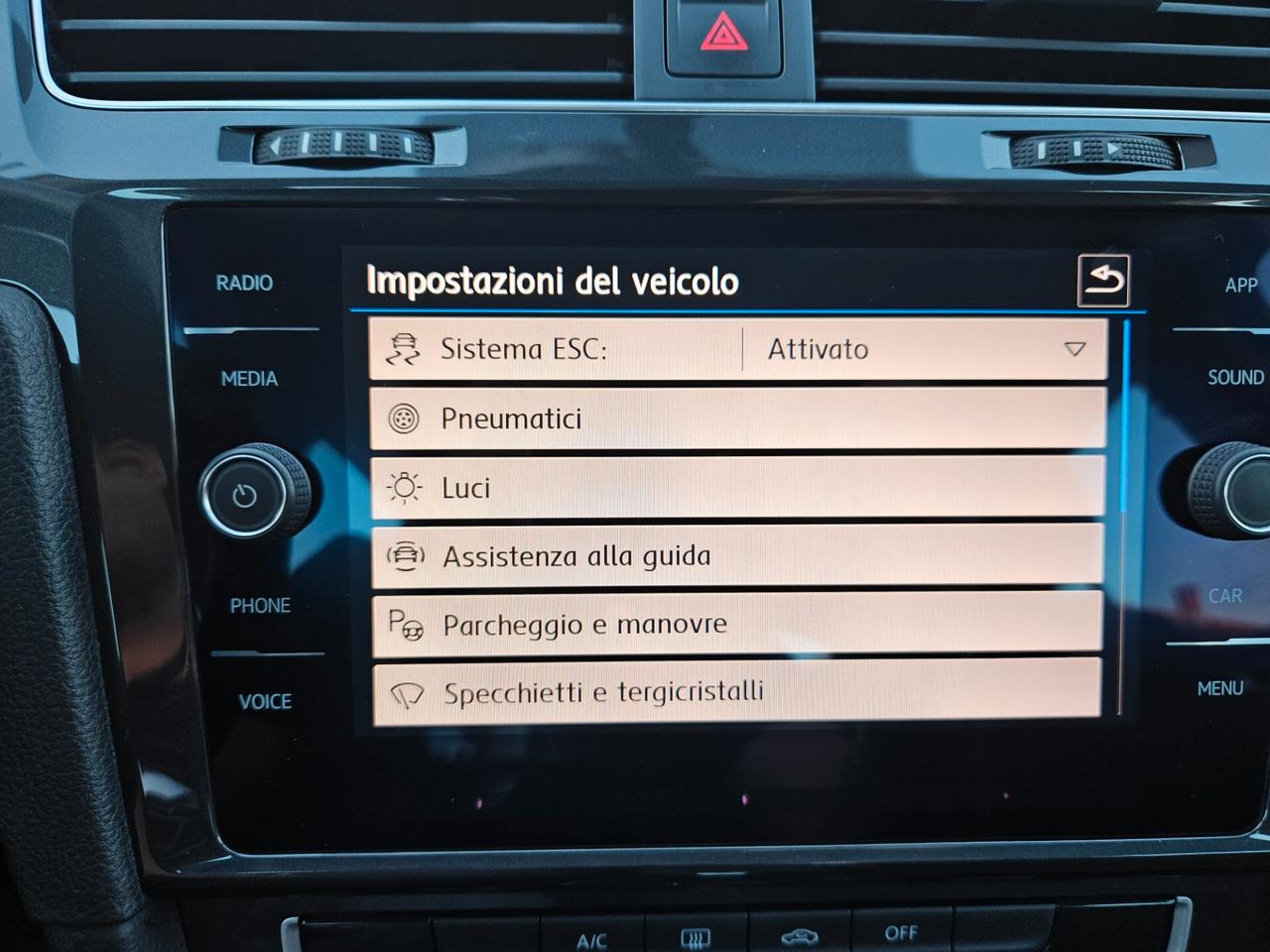 Volkswagen Golf 7.5 1.6 TDI 115 CV DSG EURO6D