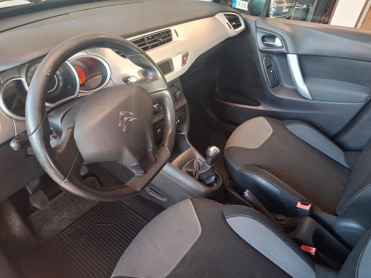 Citroen C3 1.4 e-hdi *NEOPATENTATI*TAGLIANDI CERTIFICATI
