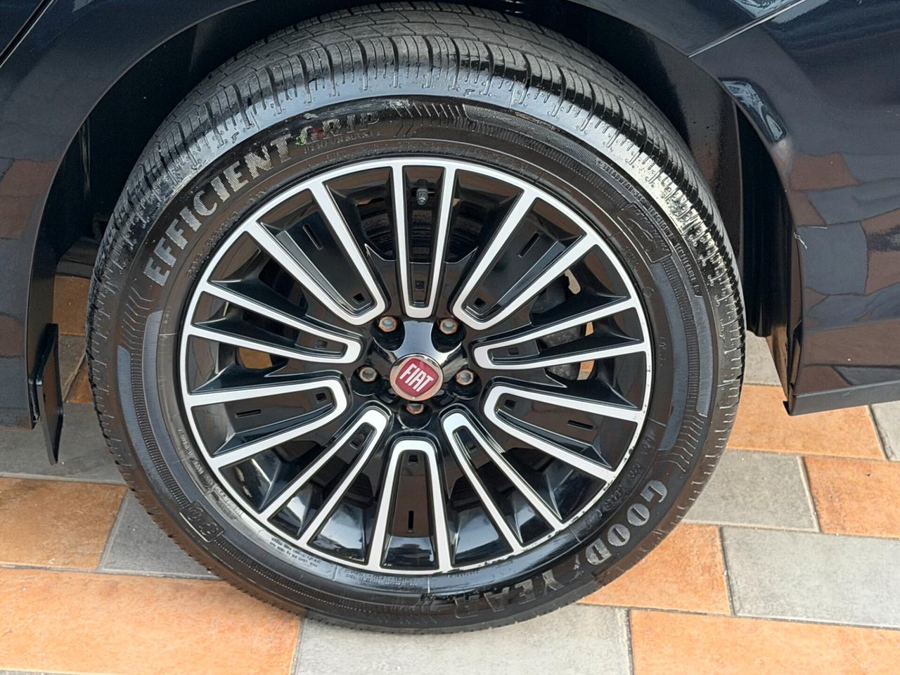 Fiat Tipo SW 1.6 M.JET 130 cv. CITY CROSS