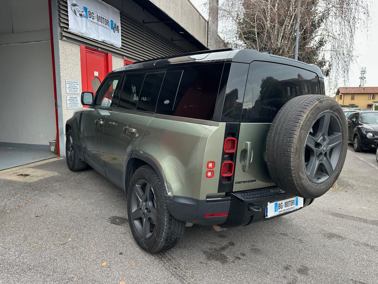 Land Rover Defender 110 3.0d i6 mhev HSE awd auto N1