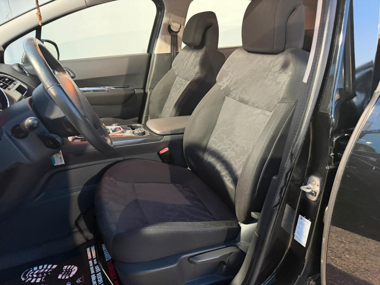 Peugeot 3008 1.6 HDi 112CV