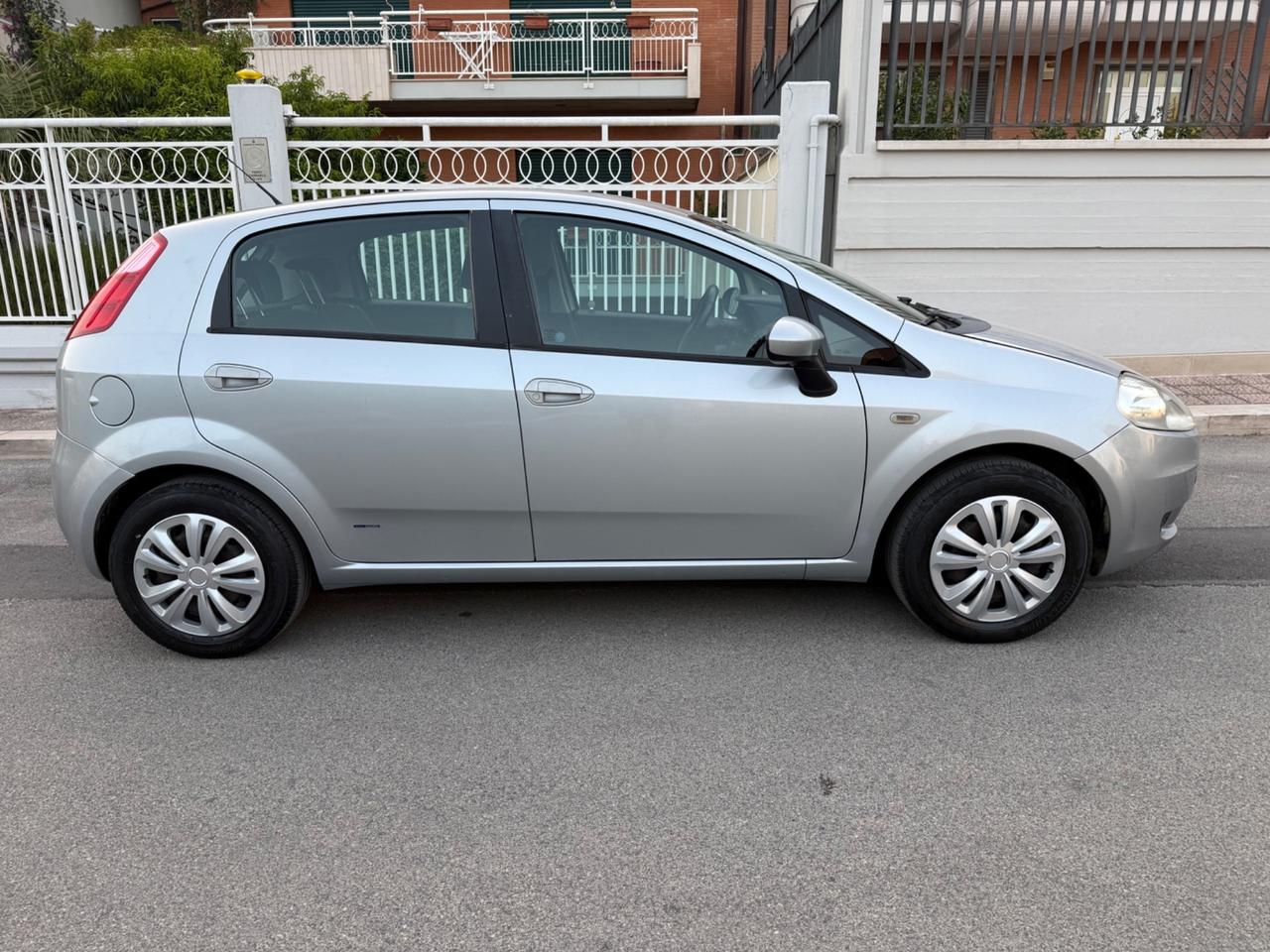 Fiat Grande Punto 1.3 MJT 90 CV 5 porte Dynamic