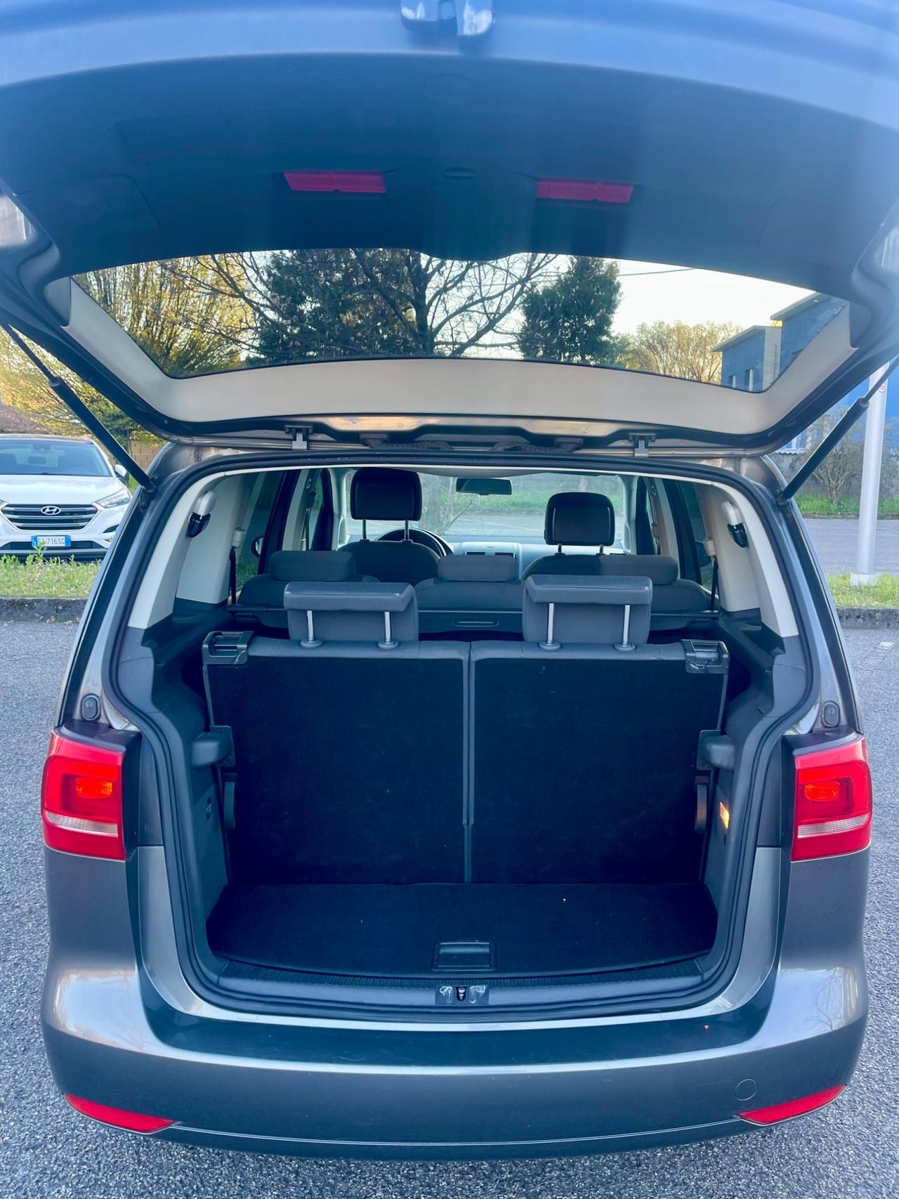 Volkswagen Touran 1.6 TDI DPF Comfortline BMT