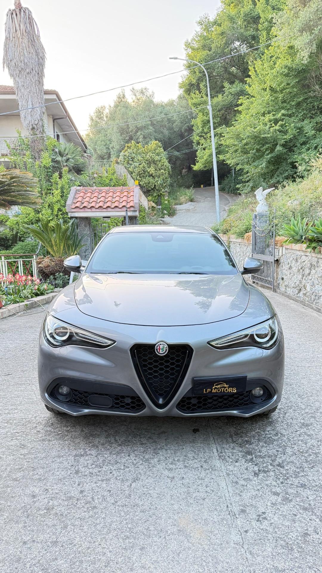 Alfa Romeo Stelvio 2.2 Turbodiesel 210 CV AT8 Q4 Veloce