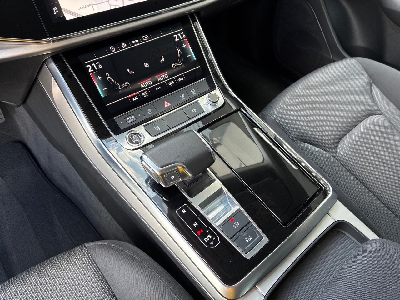 Audi Q8 45 3.0 tdi mhev Quattro Aziendale