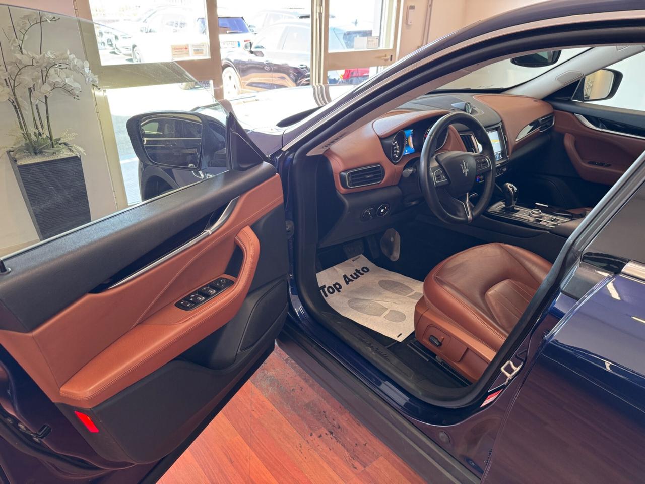 MASERATI LEVANTE V6 250 CV GRANLUSSO - MY17