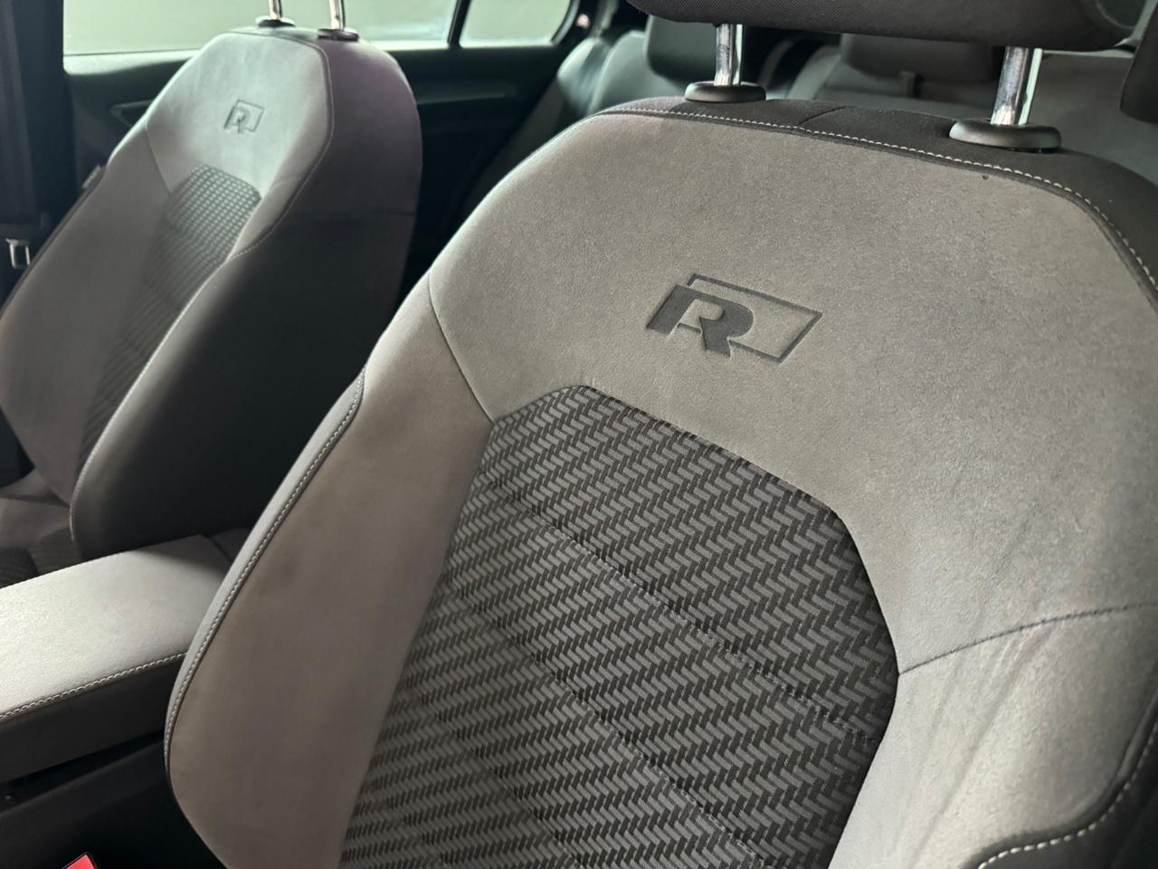 Volkswagen Golf 7.5 1.6 TDI 115CV R-Line *Tetto*