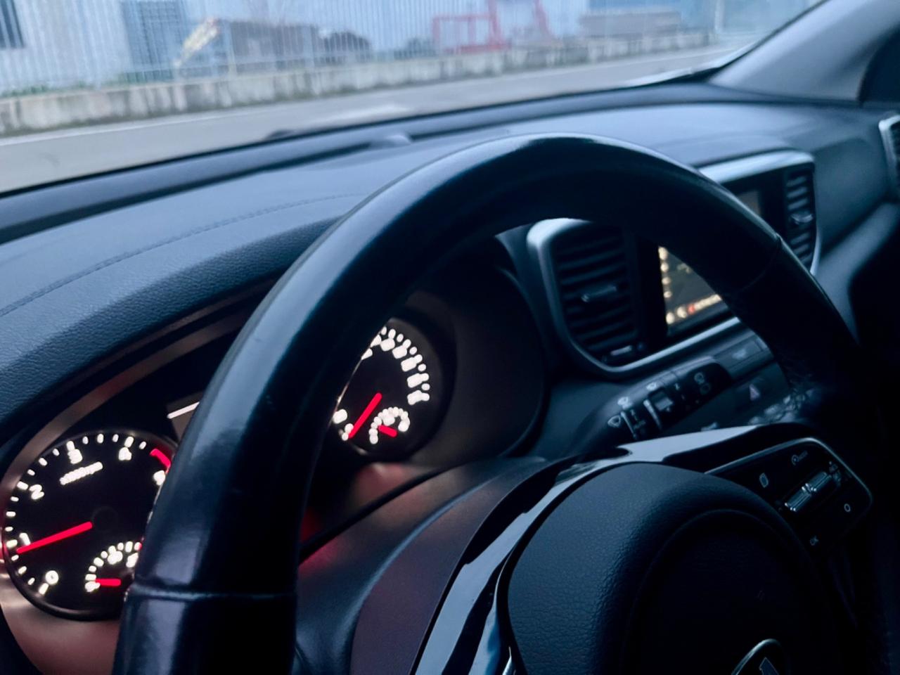 Kia Sportage 1.6CRDI 2019 125.000km autocarro 5posti perfetta