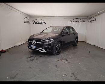 Mercedes-Benz GLA-H247 2023 - GLA 180 d Advanced auto