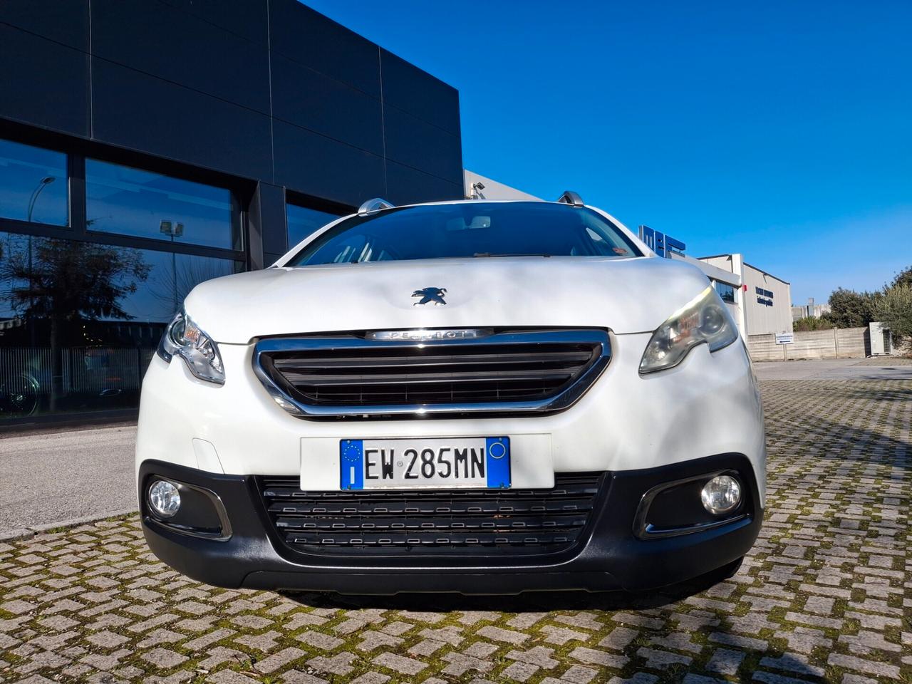 Peugeot 2008 1.6 e-HDi 92 CV Stop&Start Urban Cross