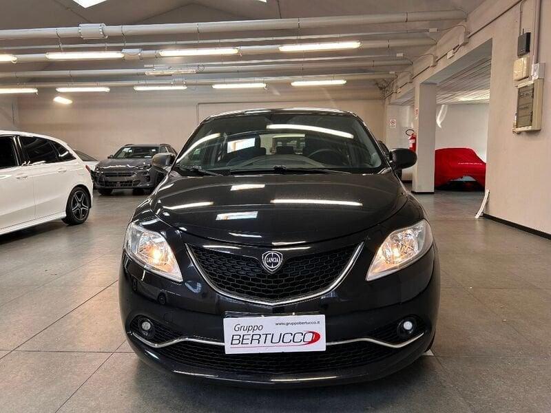 Lancia Ypsilon 1.3 MJT 16V 95 CV 5 porte S&S Silver