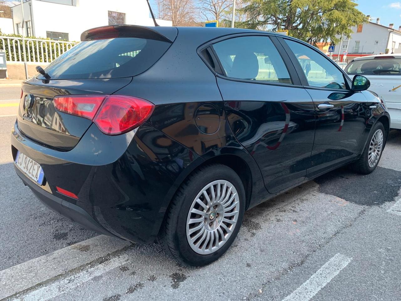 Alfa Romeo Giulietta 1.4 T-Jet 120 CV Neopat.