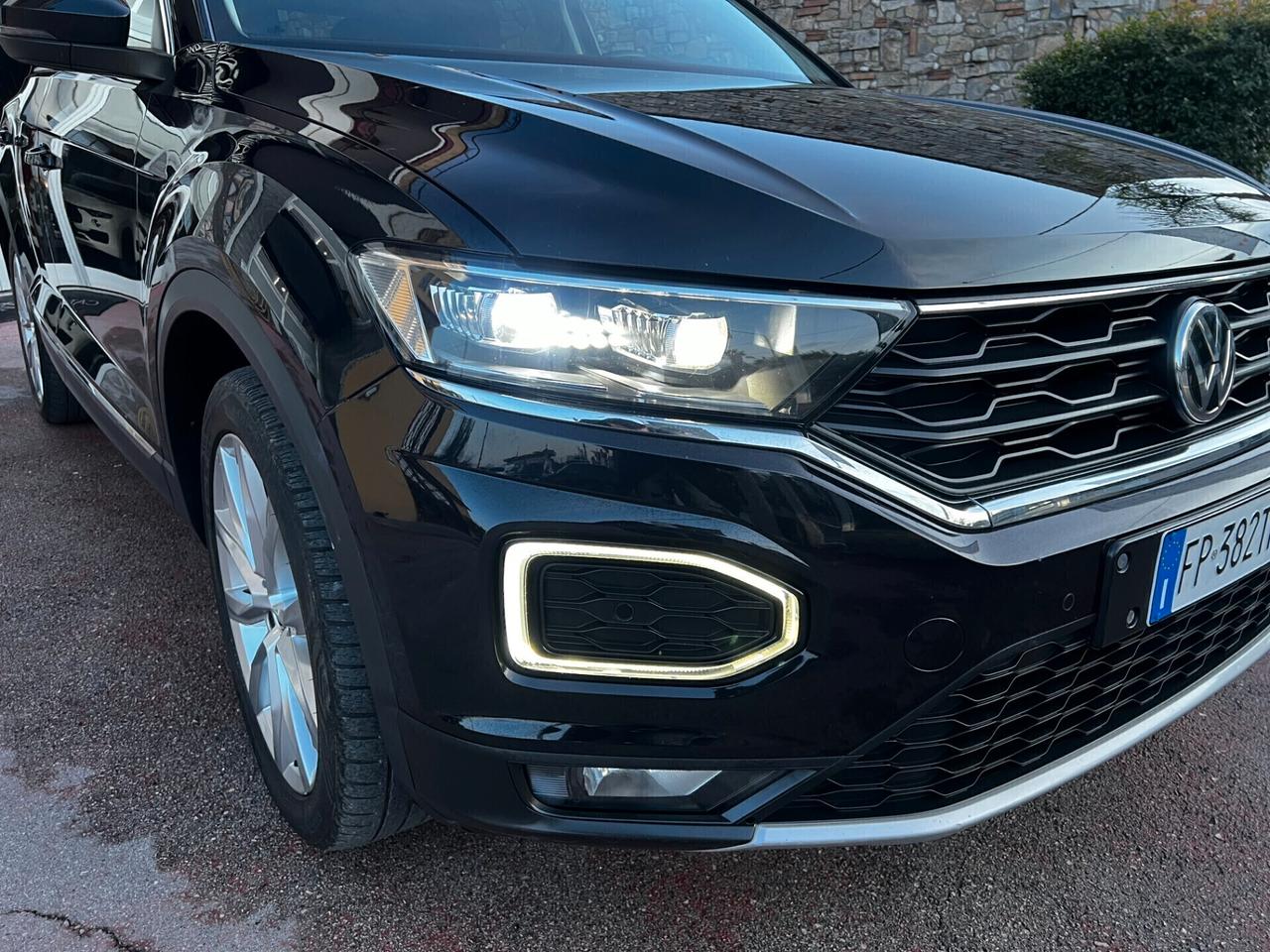 Volkswagen T-Roc 2.0 TDI 150 CV DSG 4MOTION-FULL