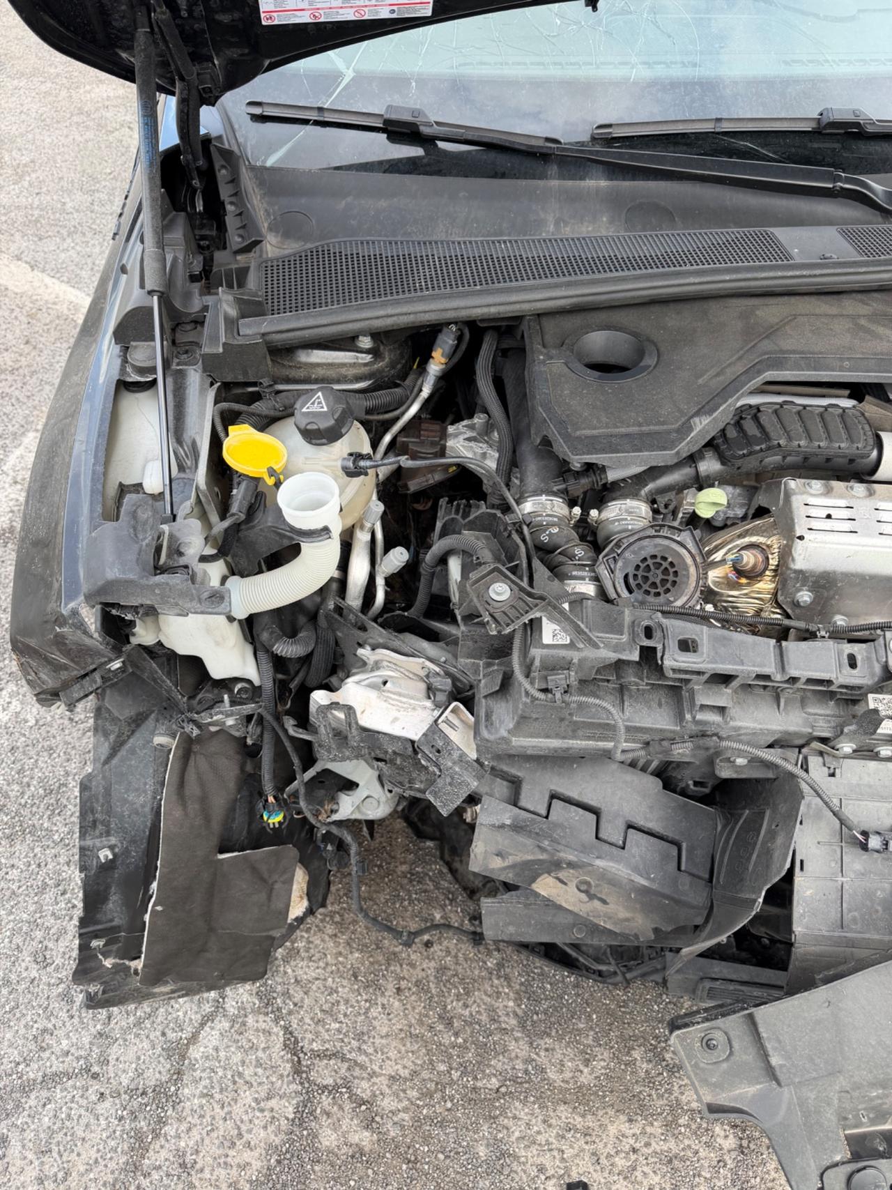 Alfa Romeo Junior 1.2 145 CV Hybrid eDCT6 Speciale