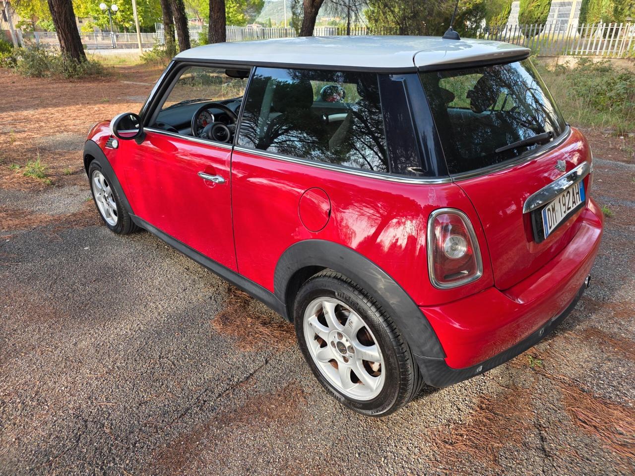Mini Cooper D COUPER 1.6