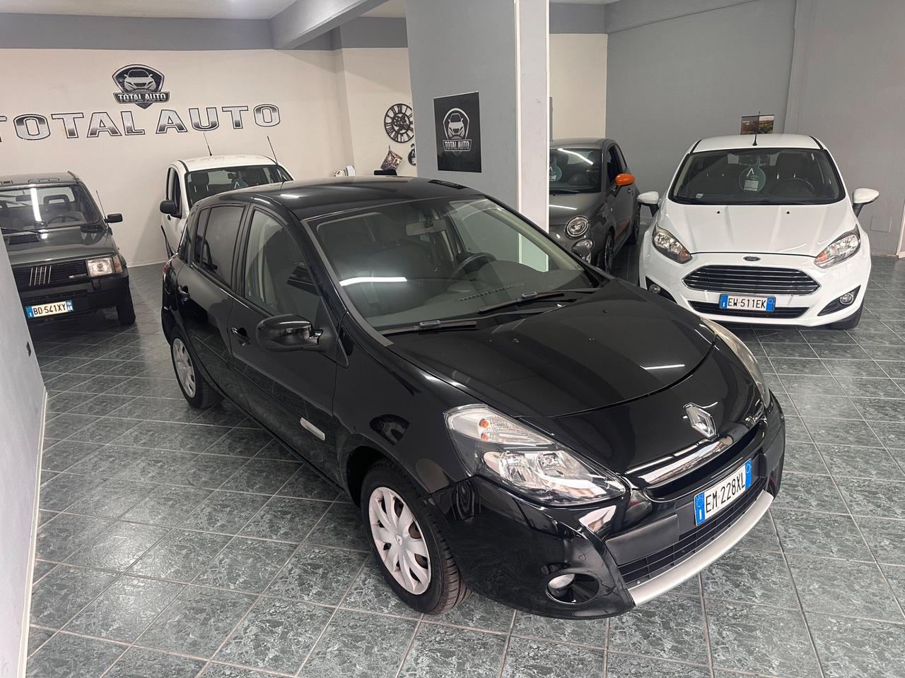 Renault Clio 1.2 16V 5 porte GPL Dynamique