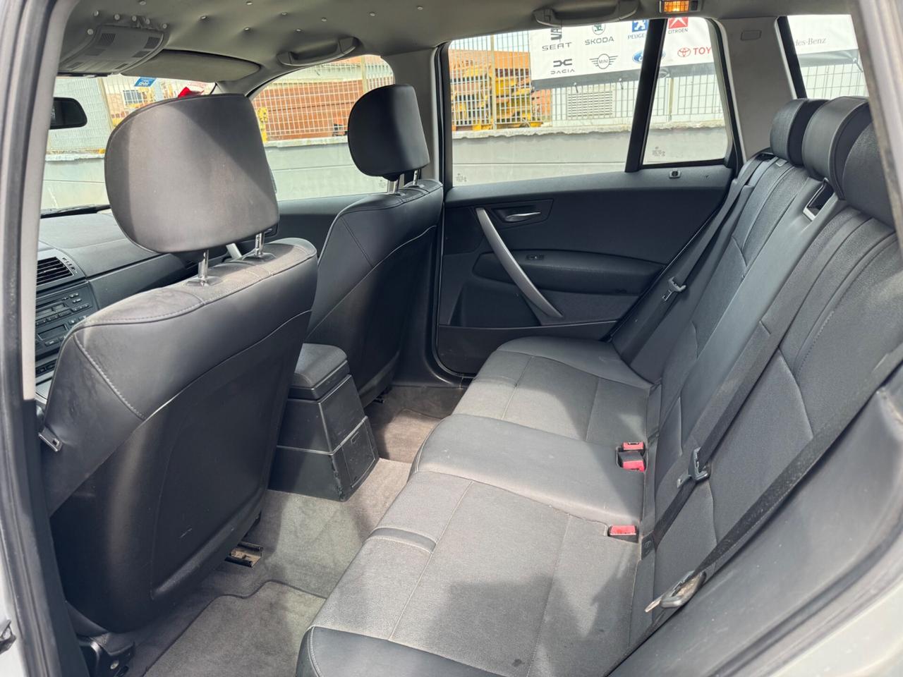 Bmw X3 2.0d cat Futura