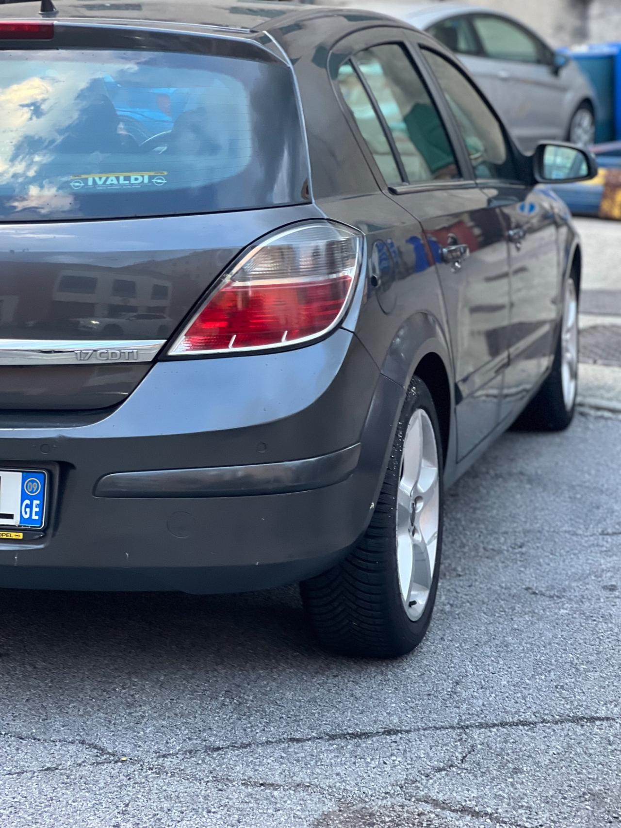 Opel Astra 1.7 CDTI 110CV Station Wagon Cosmo