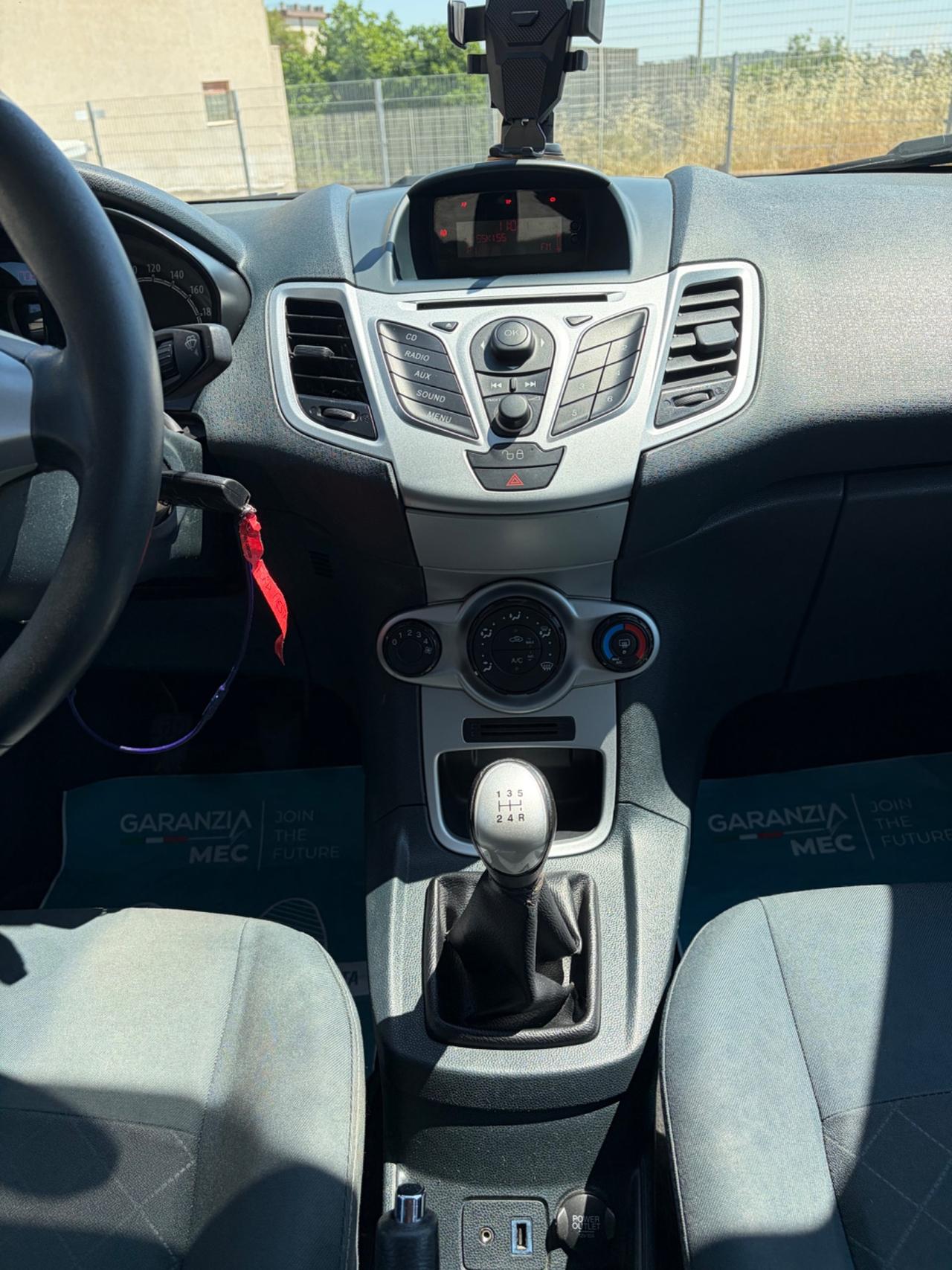 Ford Fiesta 1.2 60CV 5p. Benzina 2012 neopatentati