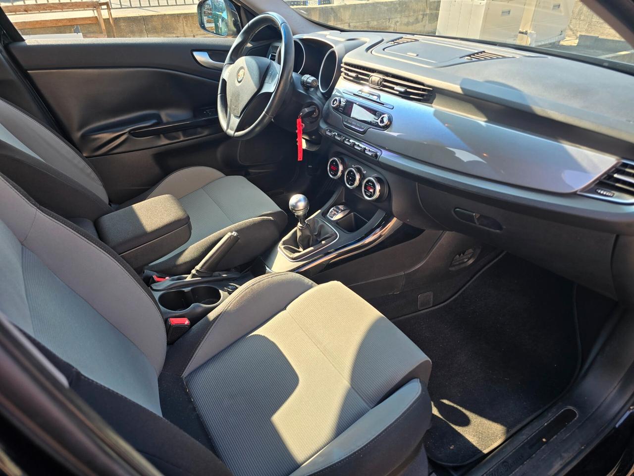 Alfa Romeo Giulietta 2.0 JTDm-2 140 CV Distinctive