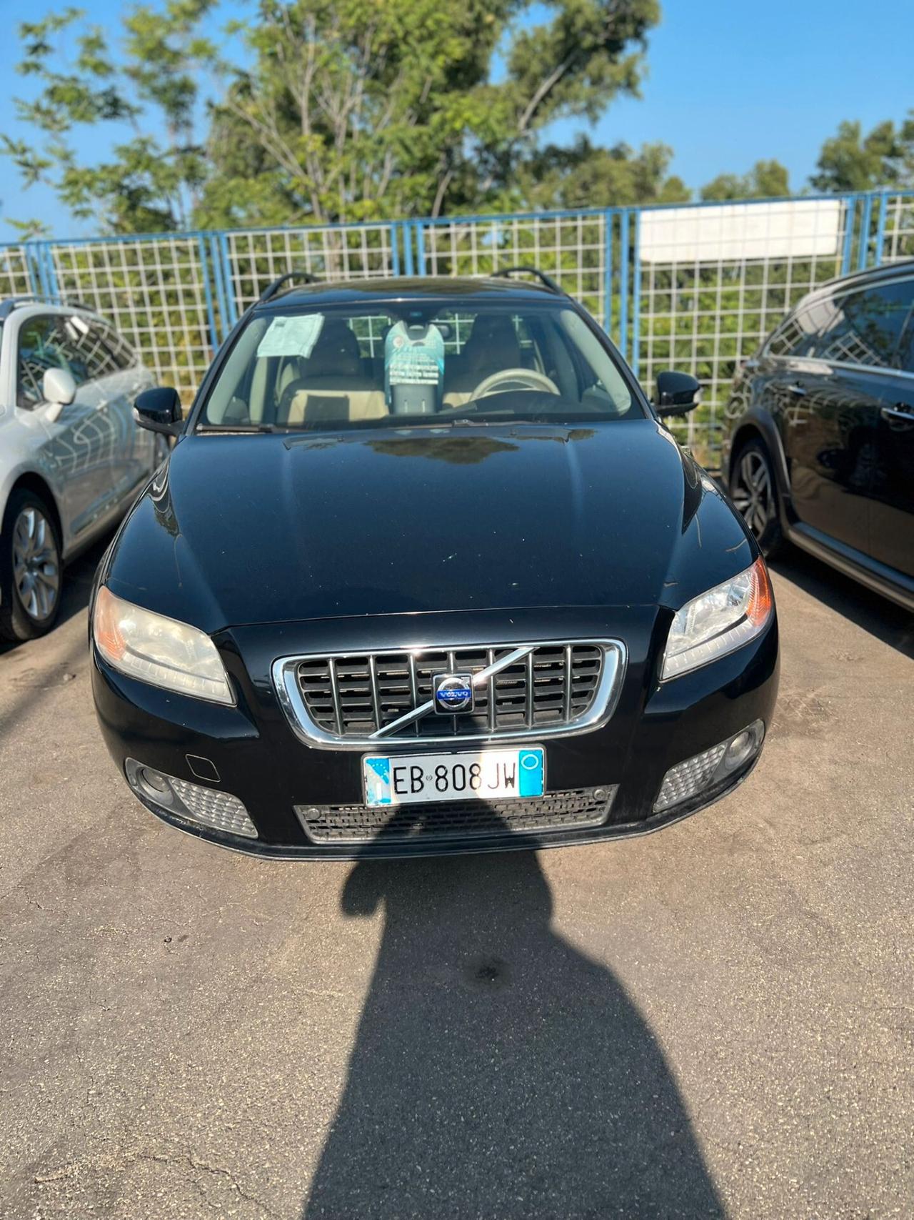 Volvo V70 D5 Geartronic R-design