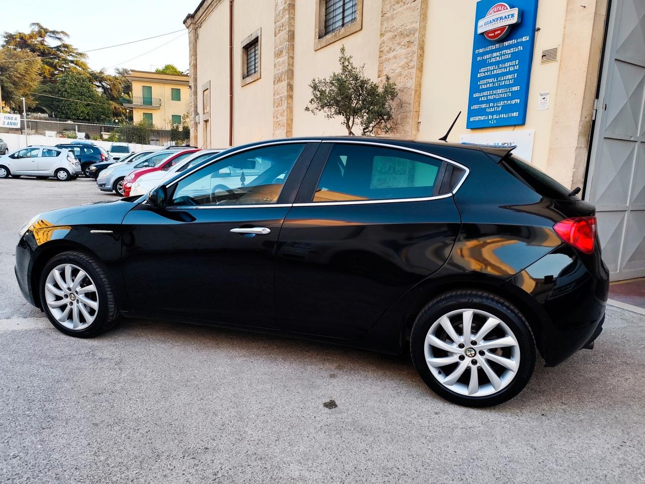 Alfa Romeo Giulietta 1.6 JTDm-2 105 CV Distinctive