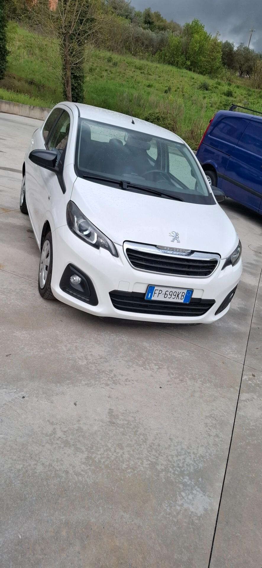 Peugeot 108 PureTech 82 5 porte Active