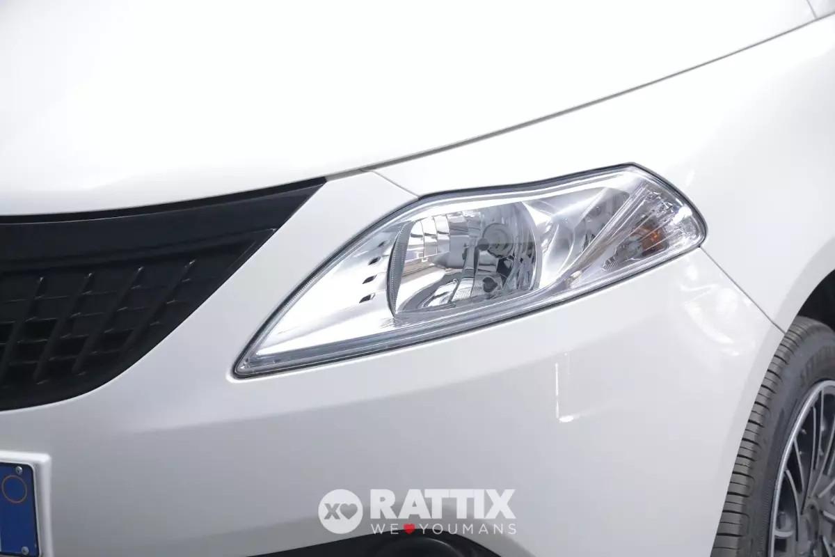 Lancia Ypsilon 1.0 Firefly Hybrid 70CV Oro
