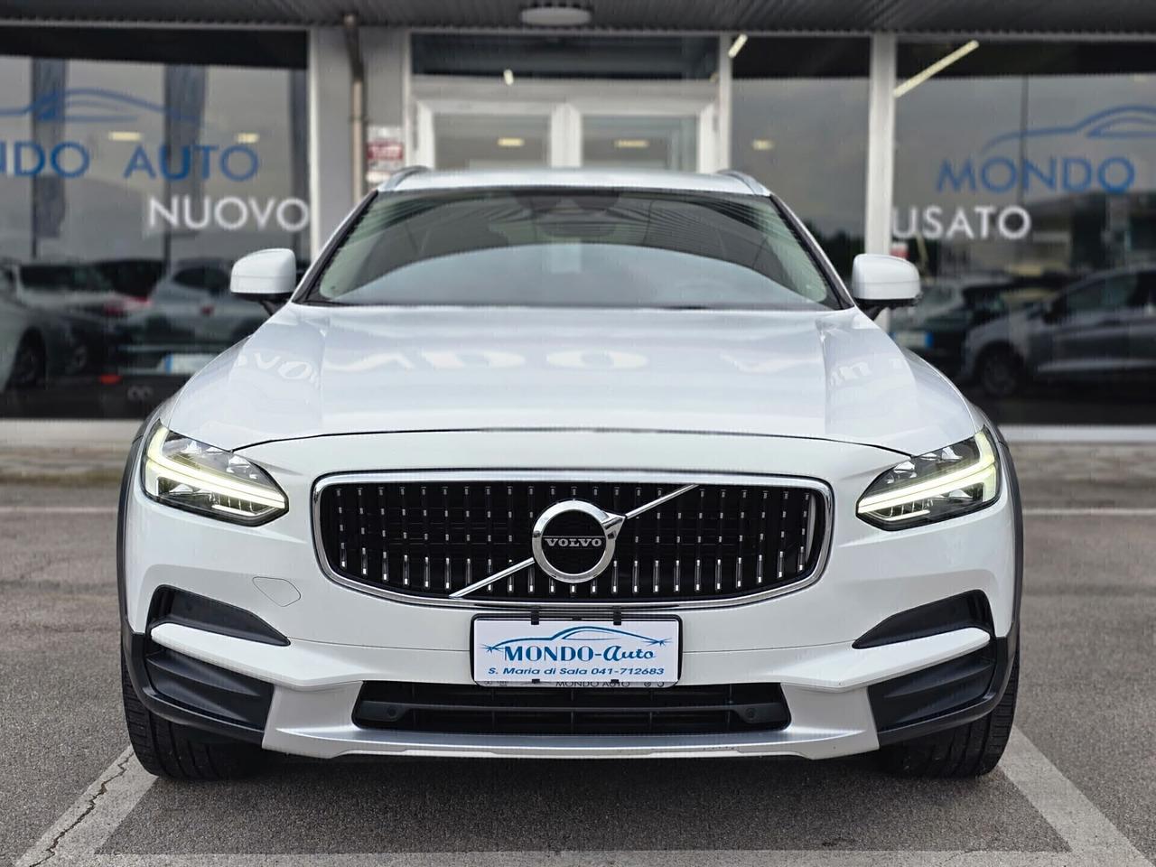 Volvo V90 CC D4 AWD 190cv Geartronic Business