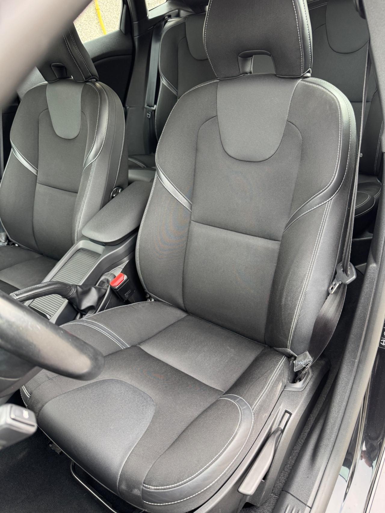 Volvo V40 D3 Business Plus