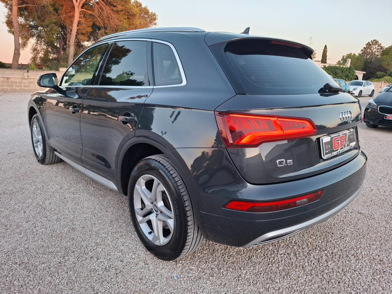 Audi Q5 35 TDI- S Tronic * TETTO-LED-NAVY*RADAR