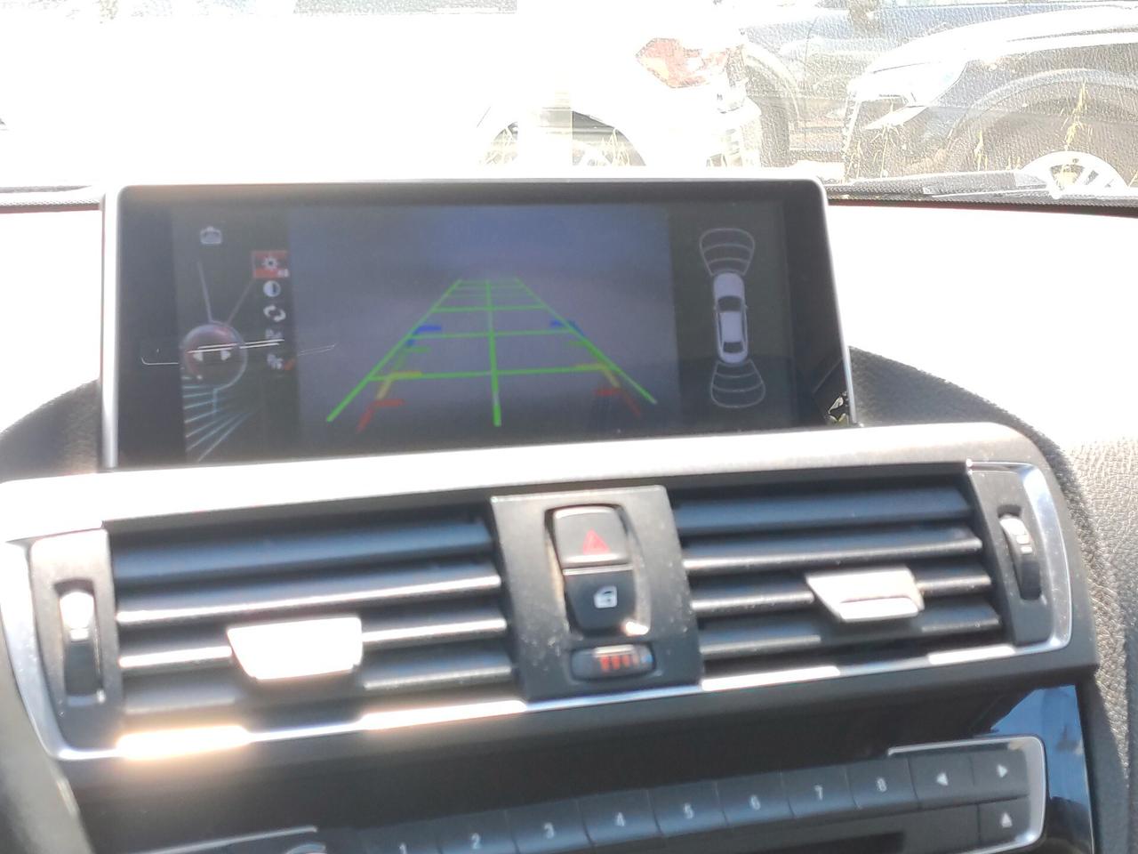 Bmw 118 116d 5p. Urban