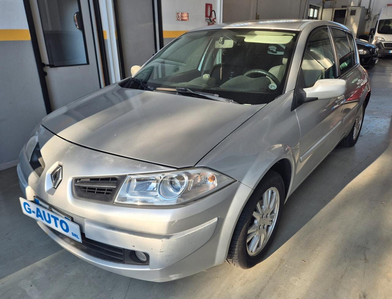 Renault Megane 1.5 Dci 5 porte