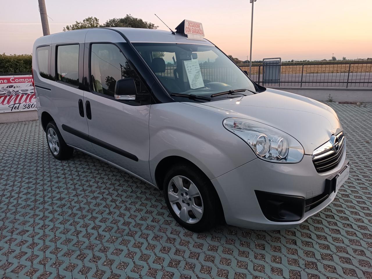 Opel Combo 1.6 CDTi~Diesel~190.000~GARANZIA~2017