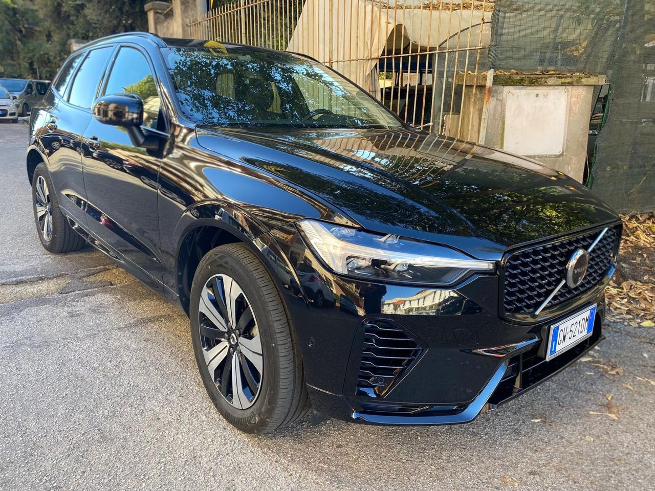 Volvo XC 60 XC60 T6 Recharge Plug-in Hybrid AWD automatico Plus Dark INSCRIPTION