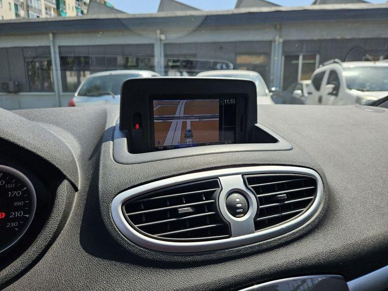 Renault Clio Clio 3p 1.2 16v Dynamique Gpl