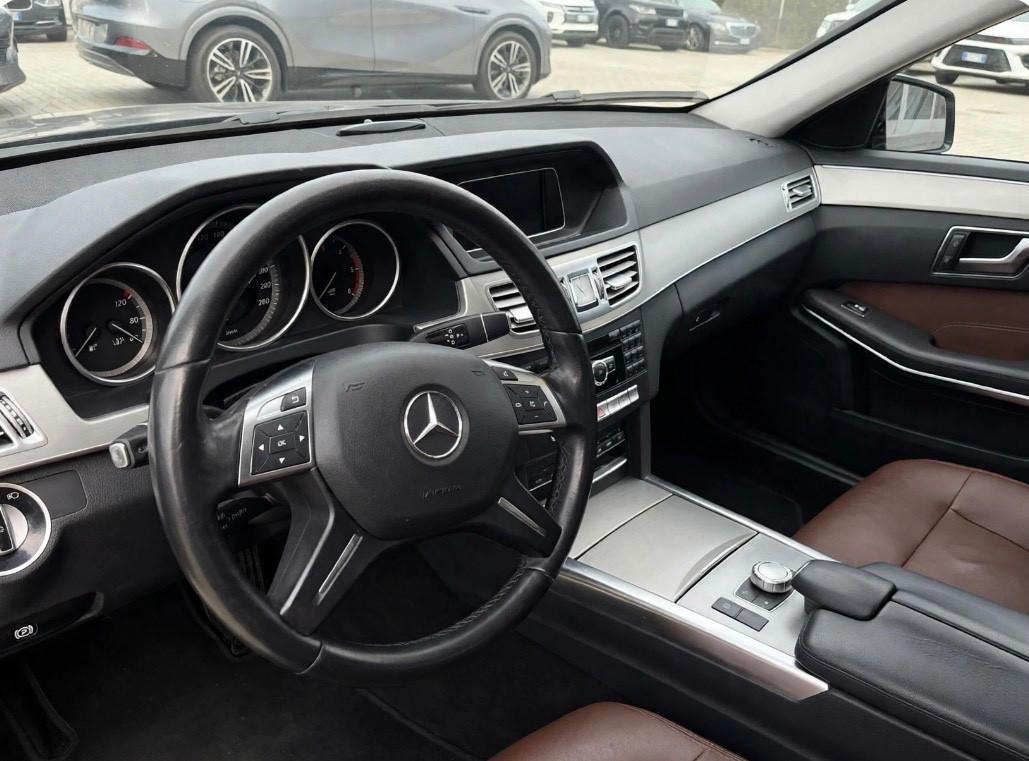 Mercedes-benz E 200 BlueTEC Premium w212