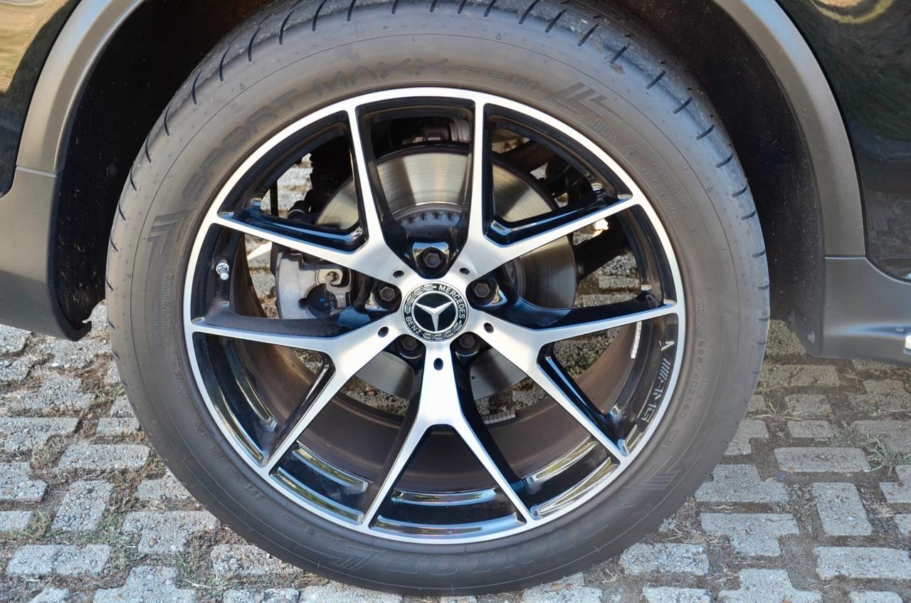 MERCEDES-BENZ GLC COUPE 300d PREMIUM AMG 4MATIC 245cv AUTO, UNICOPROP, SERVICE MERCEDES, UFF ITALIANA, EURO 6D, TETTO, NIGHT PACK, FARI LED, RETROCAMERA, PERMUTE