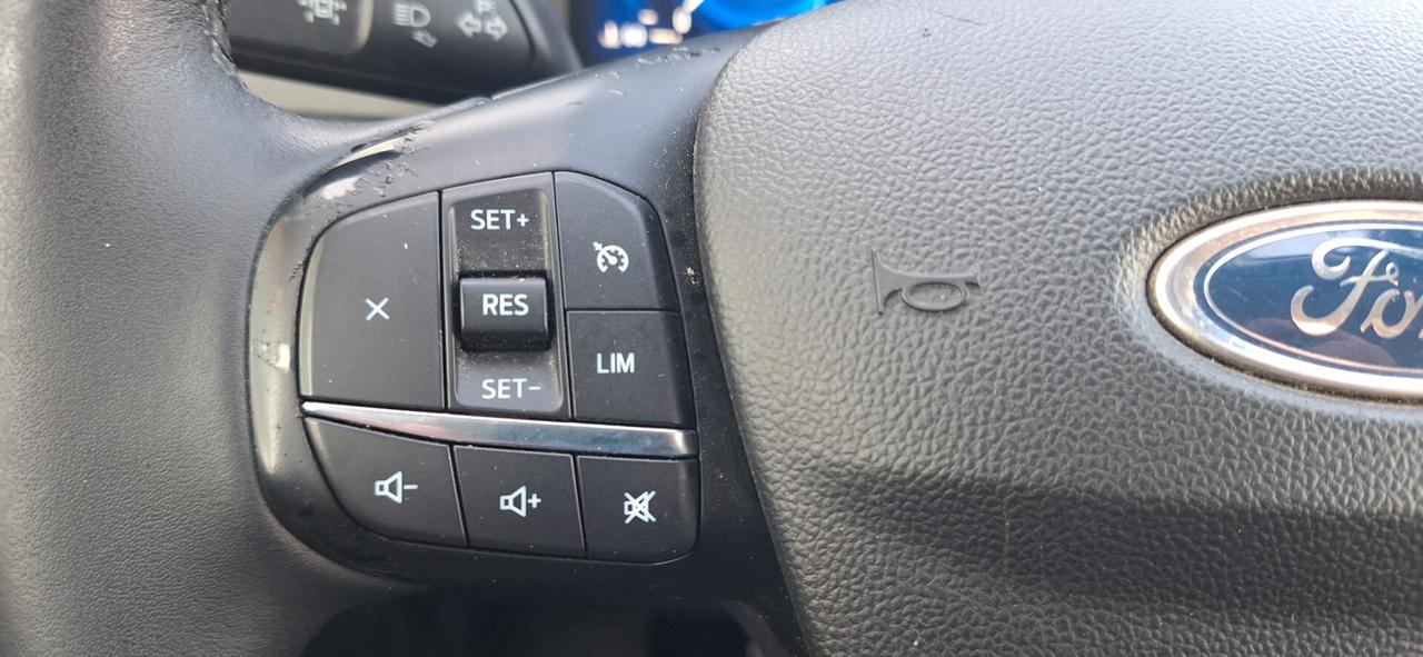 Ford Kuga 2.0 EcoBlue Hybrid 150 CV Titanium C.MANUALE