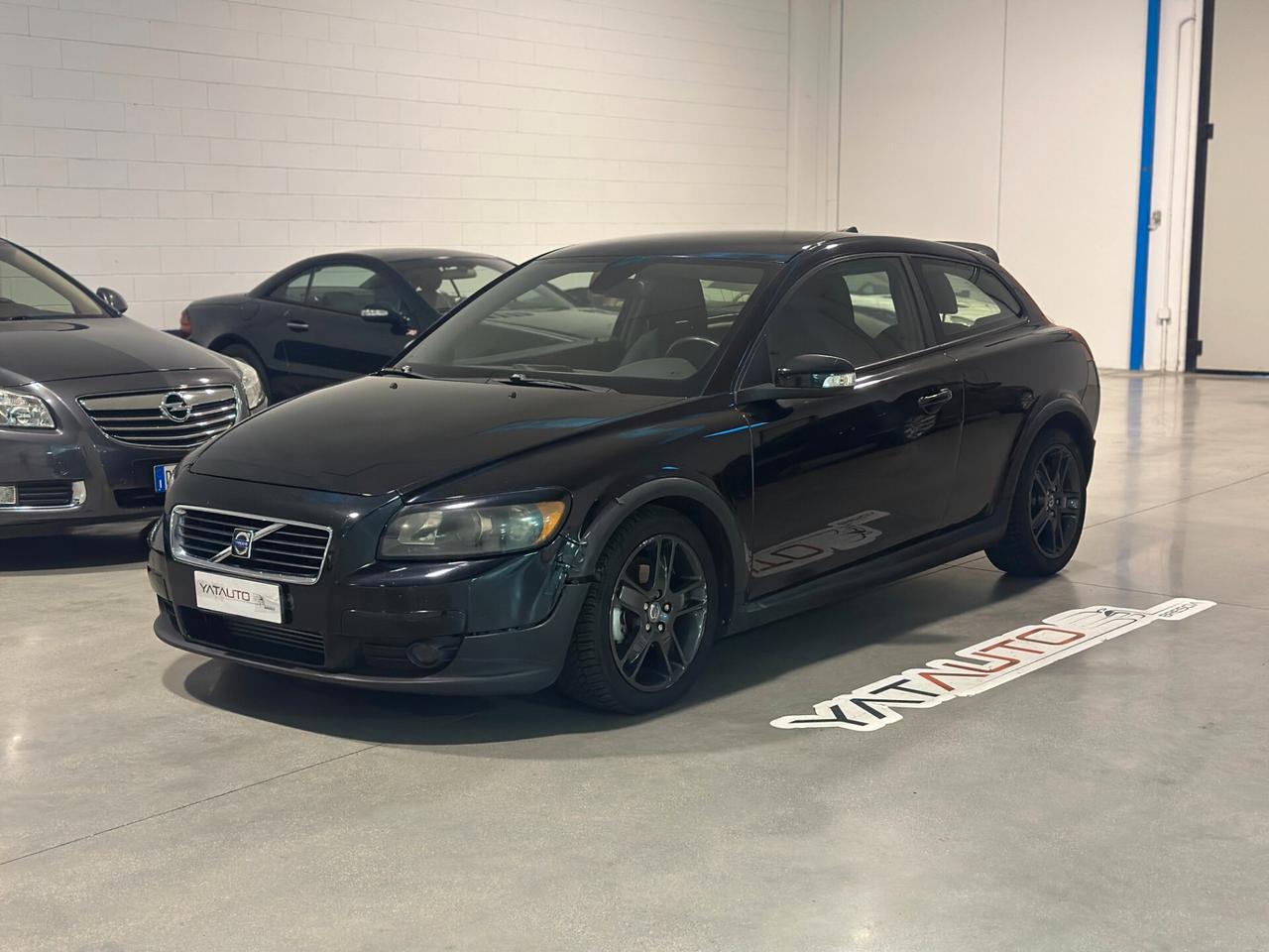 Volvo C30 2.0 D Momentum NO GARANZIA